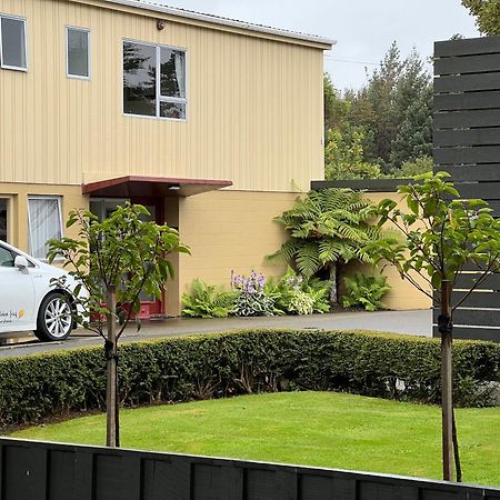 Golden Leaf Apartments Invercargill Exterior photo