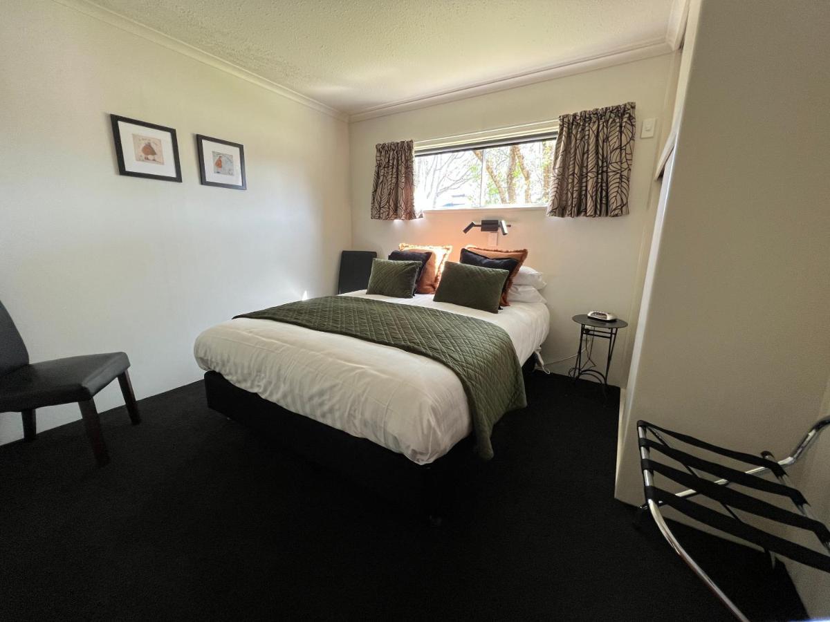 Golden Leaf Apartments Invercargill Exterior photo